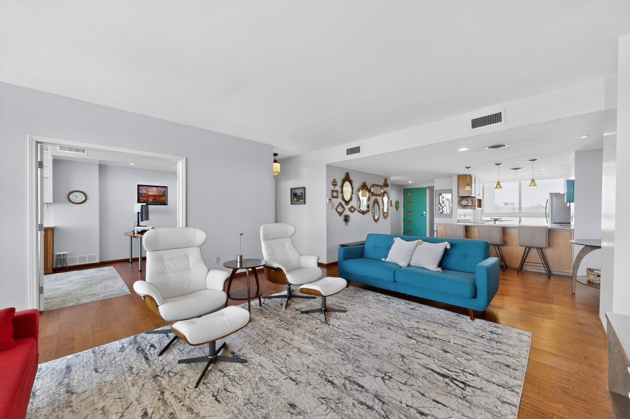 Bright open living area at 600 Alcalde Place SW 5A