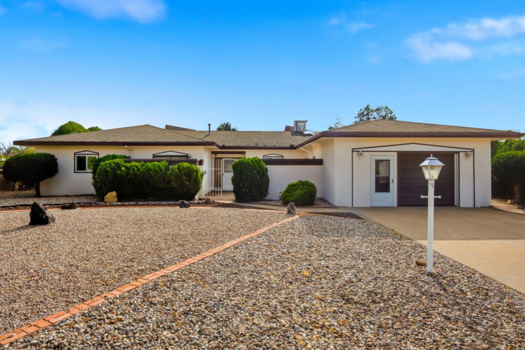 4108 Leon Grande Avenue SE | Flexible Rio Rancho Living