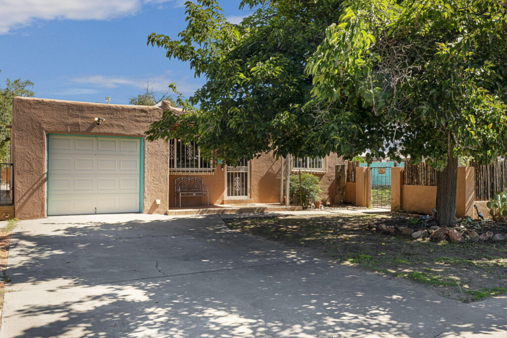 Room for a Different Rhythm at 2804 Morningside Drive NE